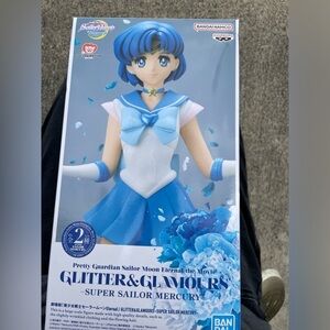 Pretty Guardian Sailor Moon Figurine